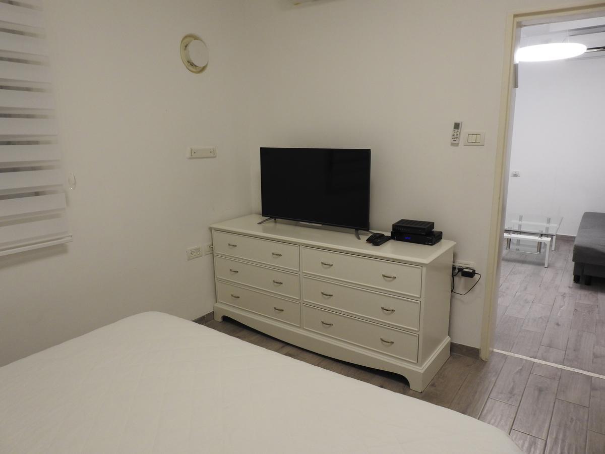 Rothschild 1929 Luxury Apartments Hotel Haifa Esterno foto